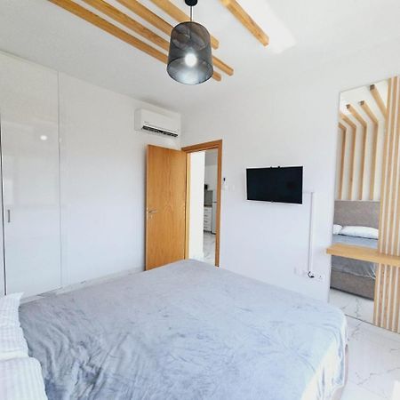Sea Side Appartment In Kato Πάφος Εξωτερικό φωτογραφία