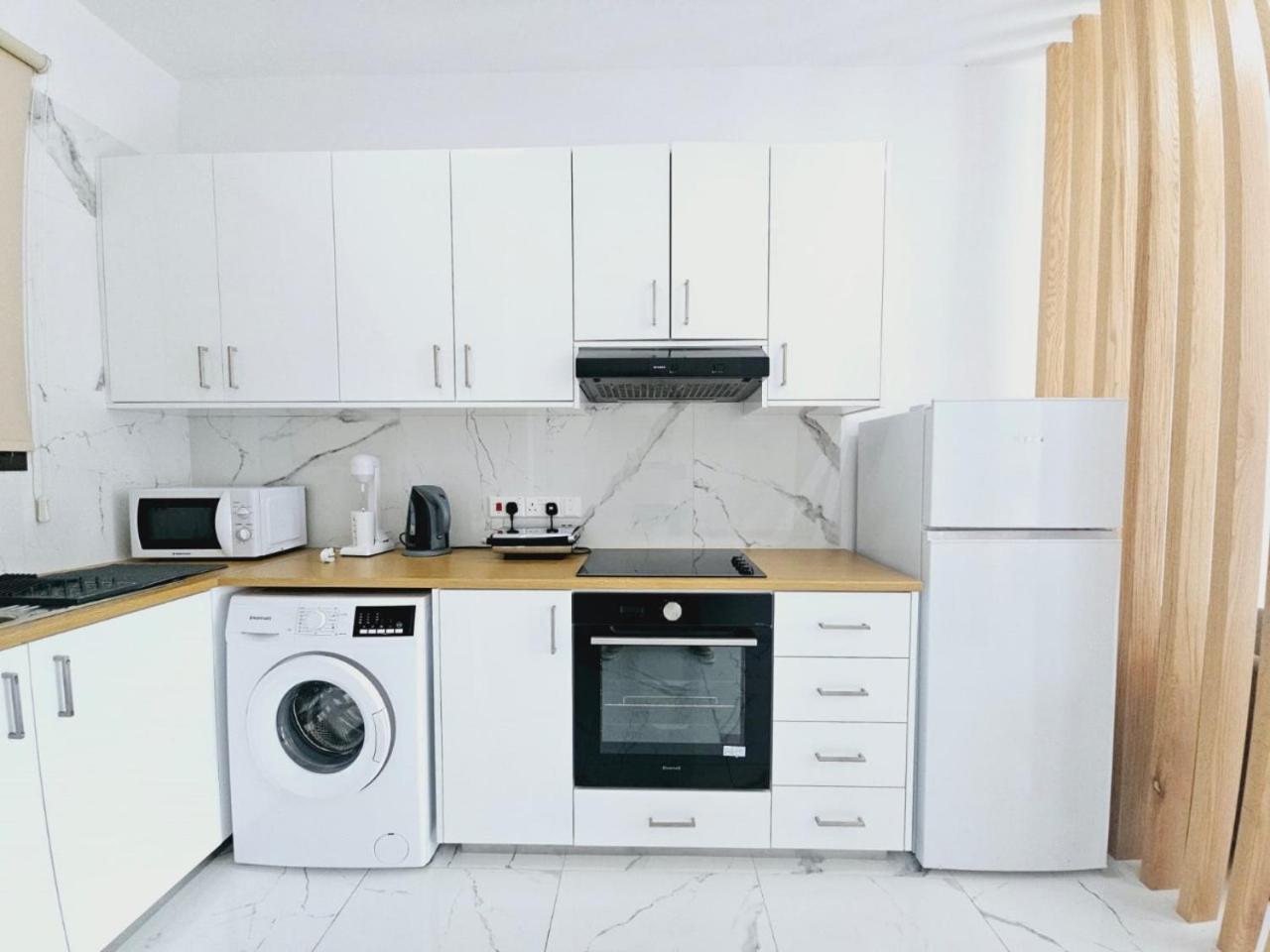 Sea Side Appartment In Kato Πάφος Εξωτερικό φωτογραφία